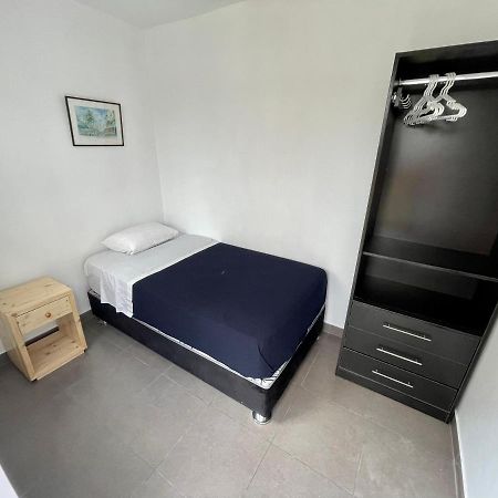 Casaroma Hostels Лима Экстерьер фото