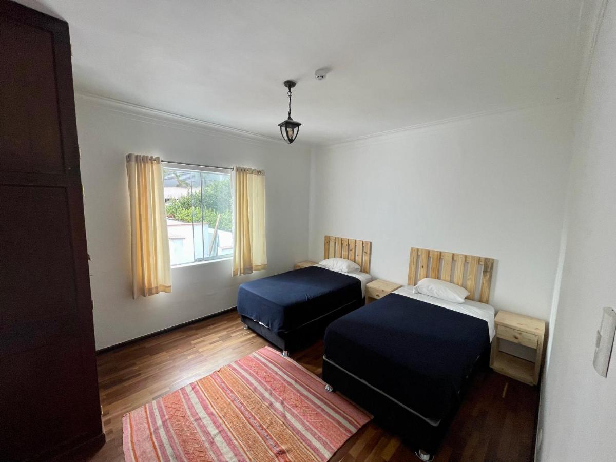 Casaroma Hostels Лима Экстерьер фото