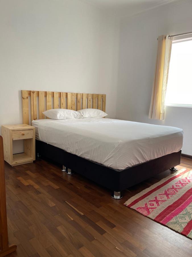 Casaroma Hostels Лима Экстерьер фото